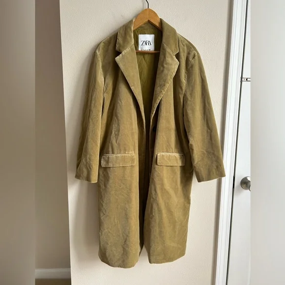 ZARA VELVET COAT ZW COLLECTION - Picture 7 of 16